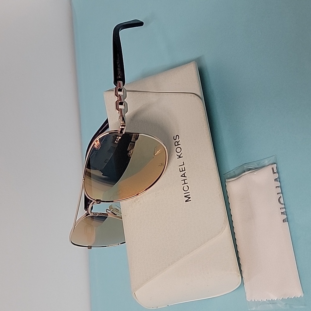 Michael Kors 1003R5 Aviator Sunglasses Gold 58mm With Case